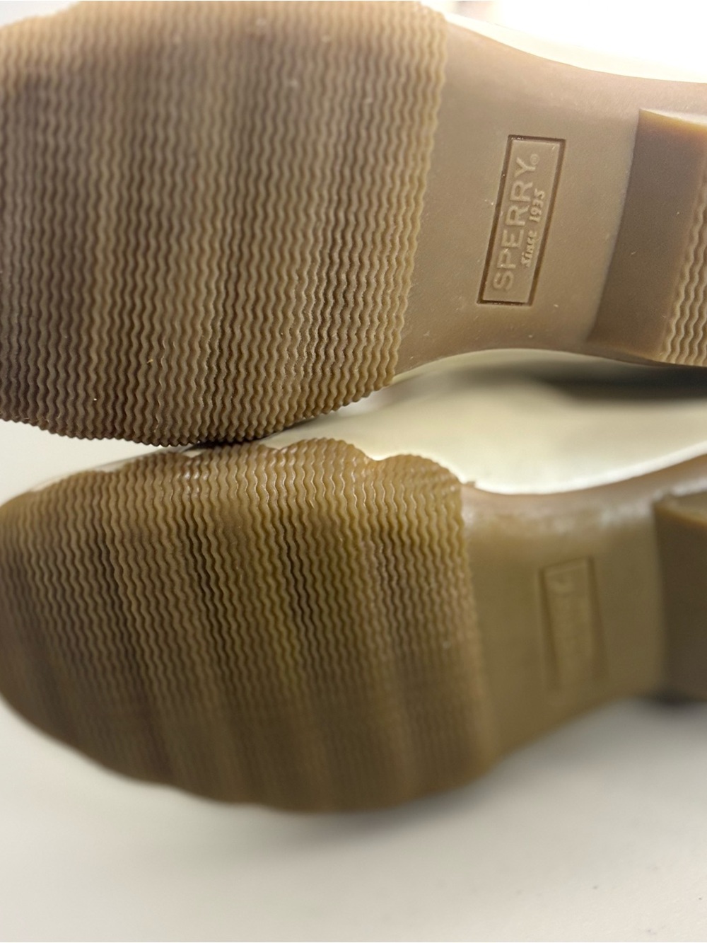 Sperry Kids Cream and Tan Waterproof Duck Boots - Picture 4 of 5